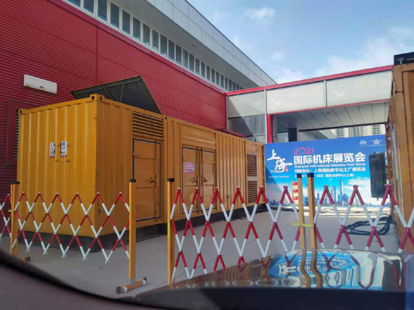 山亭发电车出租-发电机无电压或电压太低怎么办？