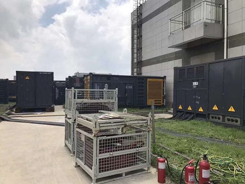 山亭除了定期检查，还有哪些方法可以及时发现接触式转速表探头的磨损？