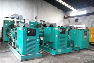 山亭如何判断汽油发电机组电瓶的使用寿命？